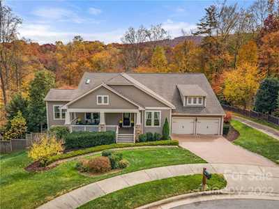 44 Kingsmill Ct Biltmore Lake, NC 28715