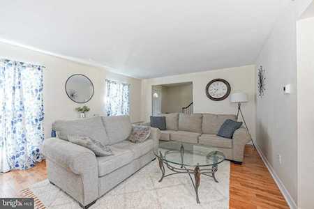 43 White Pine Dr Sewell, NJ 08080