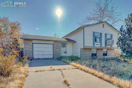7445 Cabin Ridge Drive Colorado Springs, CO 80911