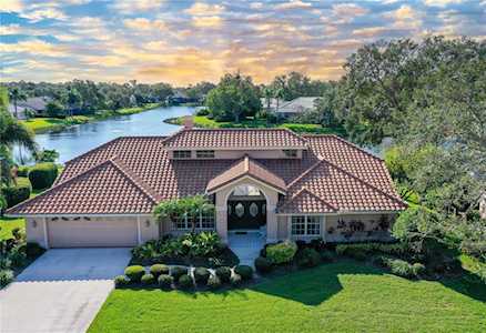 8491 Woodbriar Dr Sarasota, FL 34238