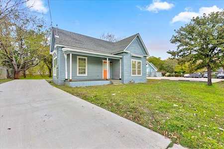 409 E Jefferson Street Waxahachie, TX 75165