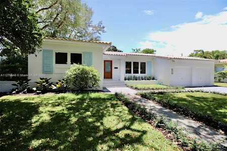 616 Santurce Ave Coral Gables, FL 33143