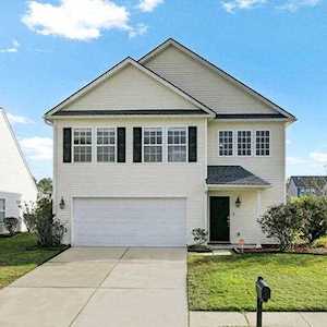 8264 Little Sydneys Way North Charleston, SC 29406