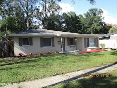 5615 Crestview RD Jacksonville, FL 32210