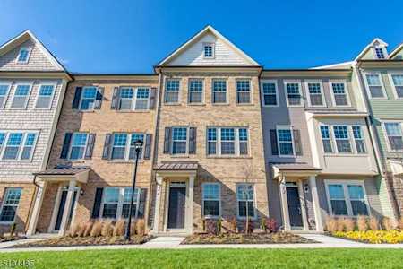24 Haralson Court Livingston Twp., NJ 07039