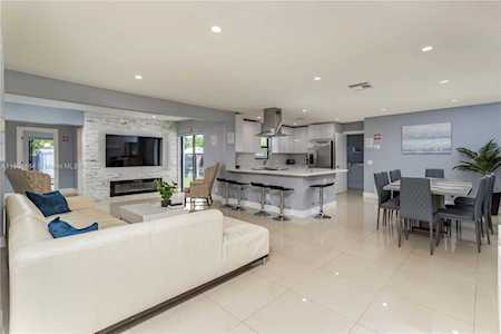 1940 Funston St Hollywood, FL 33020