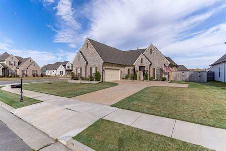 12610 Dongan Cv Arlington, TN 38002