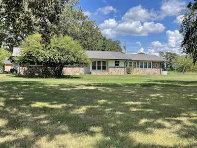 3002 Woodbury Hwy Manchester, TN 37355
