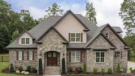 22585 Montebello Ct Novi, MI 48375
