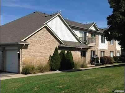 24100 Wedgewood Circle Warren, MI 48091