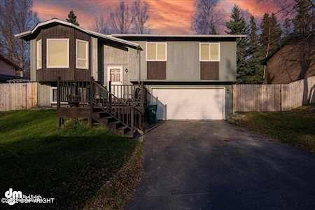 18215 Hidden Falls Ave Eagle River, AK 99577