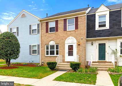 14543 Creek Branch Ct Centreville, VA 20120