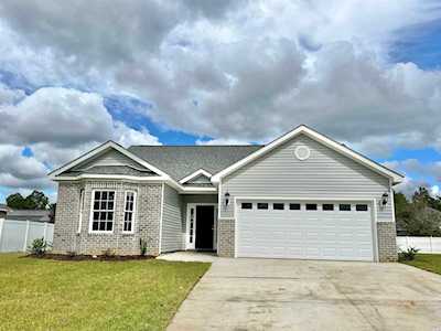 1204 Cocksfoot Ln. Conway, SC 29527