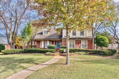 1354 Creek Valley Dr Collierville, TN 38017