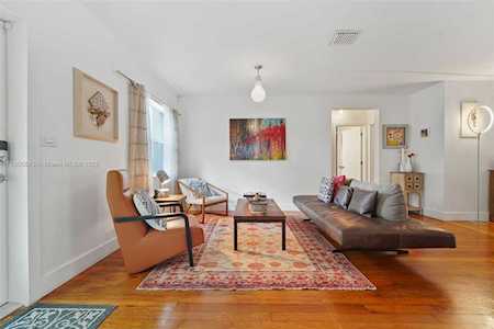 2441 Swanson Ave Miami, FL 33133