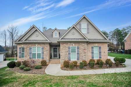304 Wintergreen Ct Kings Mountain, NC 28086