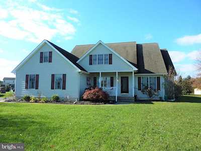 106 Thomas Davis Dr Clayton, DE 19938