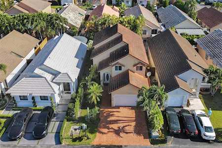 15317 SW 53rd St Miami, FL 33185