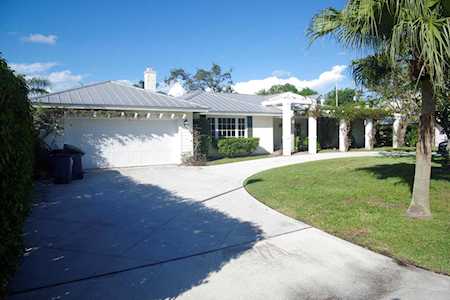 336 River Drive Tequesta, FL 33469