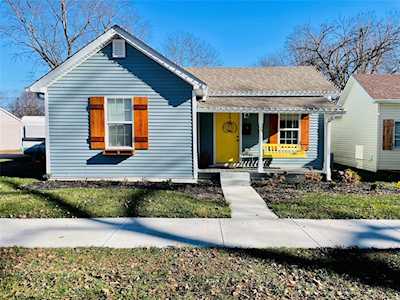 649 Hurricane St Franklin, IN 46131