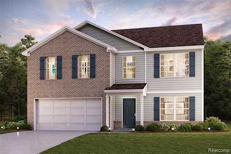 2221 W West End Dr Grand Blanc Twp, MI 48439
