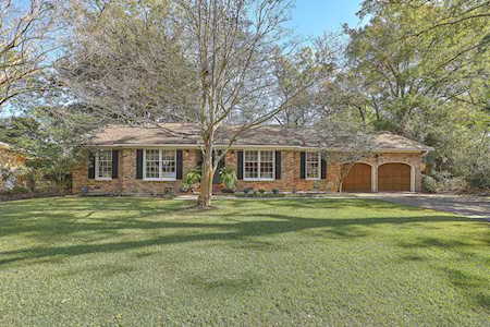 1549 S Pinebark Ln Charleston, SC 29407