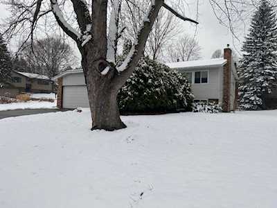 8961 Darnel Road Eden Prairie, MN 55347