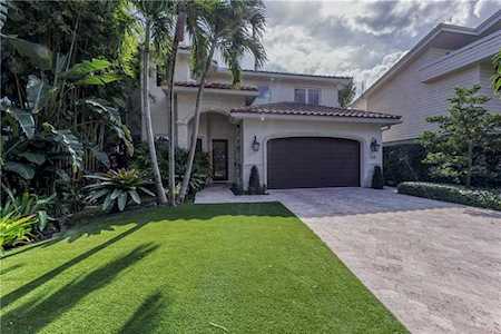 710 N Rio Vista Blvd Fort Lauderdale, FL 33301