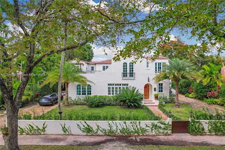 1311 Alhambra Cir Coral Gables, FL 33134