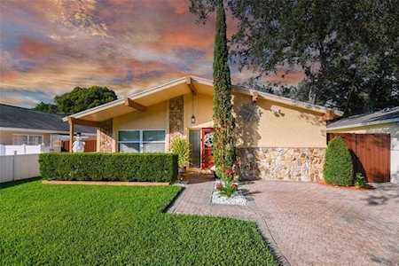 2125 W Perio St Tampa, FL 33612