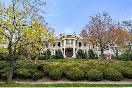 114 Shornecliffe Road Newton, MA 02458
