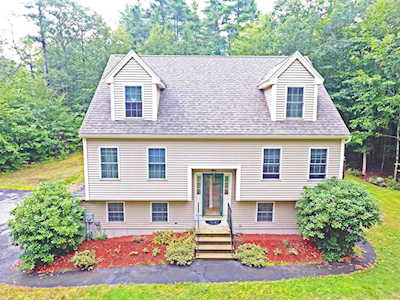 29 Aspen Dr Strafford, NH 03884