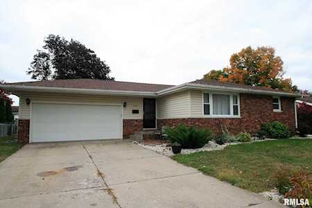 1056 E Emerson St Morton, IL 61550