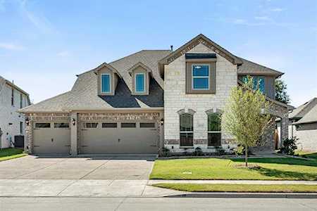 2018 River Trail Melissa, TX 75454