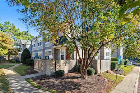 803 Queens Way Williamsburg, VA 23185