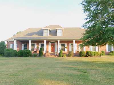125 Grandview Cir Gallatin, TN 37066