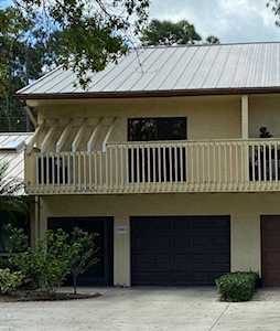 2985 Bent Pine Drive Fort Pierce, FL 34951