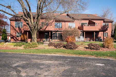 2206 Meadowbrook Ct #F Oshkosh, City of Oshkosh, WI 54904-7838