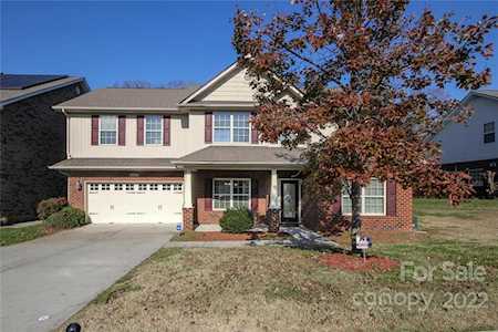 14615 Vaughan Dr Charlotte, NC 28273
