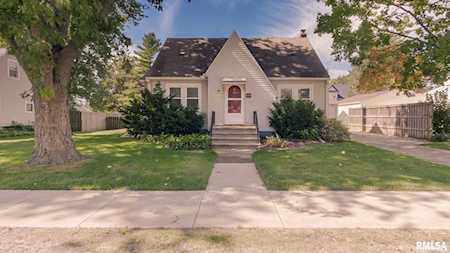 113 N Hancock St Metamora, IL 61548