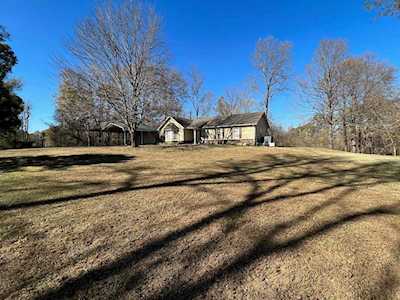 1388 Double Bridges Rd Munford, TN 38058