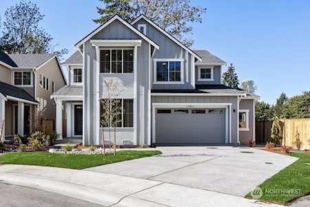 12802 73rd Ave E Puyallup, WA 98373