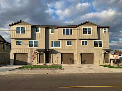 3489 Avenue C White City, OR 97503