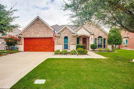 512 Elm Creek Drive Mckinney, TX 75071