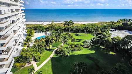 177 Ocean Lane Dr #809 Key Biscayne, FL 33149