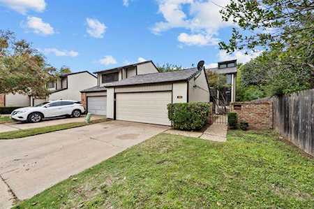 1000 Woodoak Court Fort Worth, TX 76112