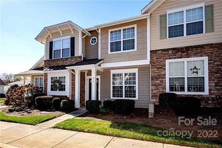 615 Dutch Elm Place Rock Hill, SC 29732