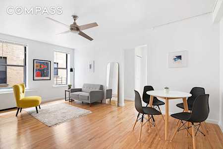 571-579 Academy St #3-B New York, NY 10034