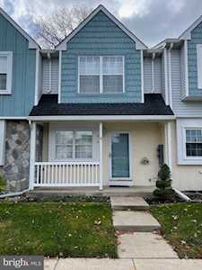 610 Hartland Ct Sewell, NJ 08080