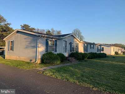 45 Greenwing Dr E Milton, DE 19968